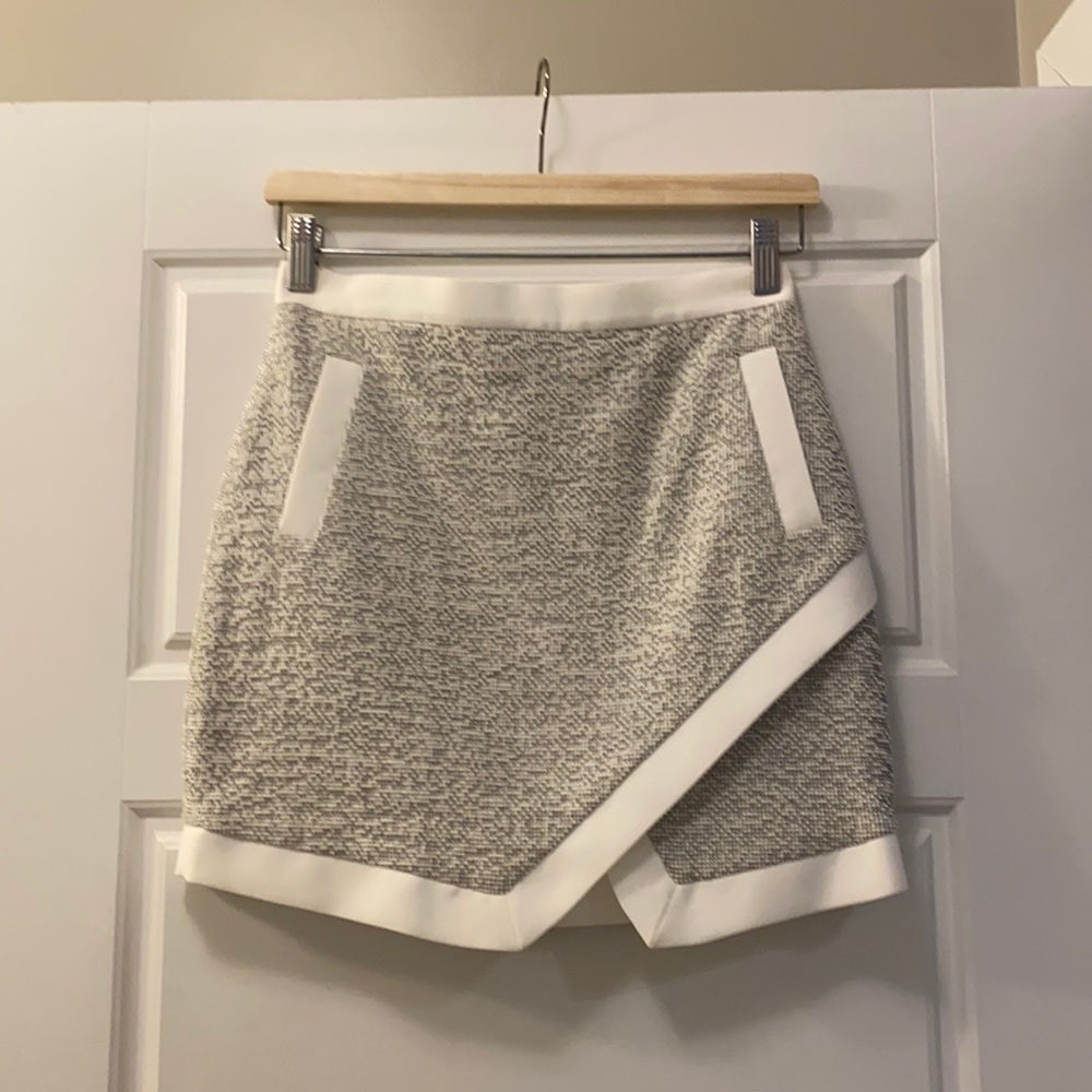 Banana republic black and white mini work skirt